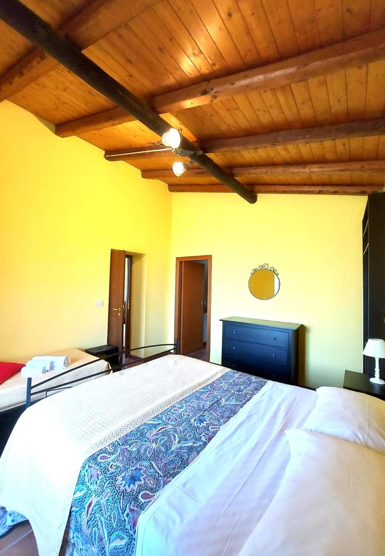 Villa Nadira Giardini Naxos Exterior foto